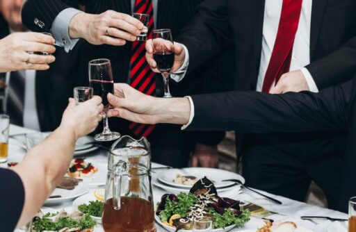 Guide to Hosting a Memorable Corporate Cocktail Party